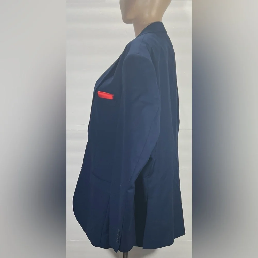 Classic Navy Blazer with Red Pocket Square size 40R